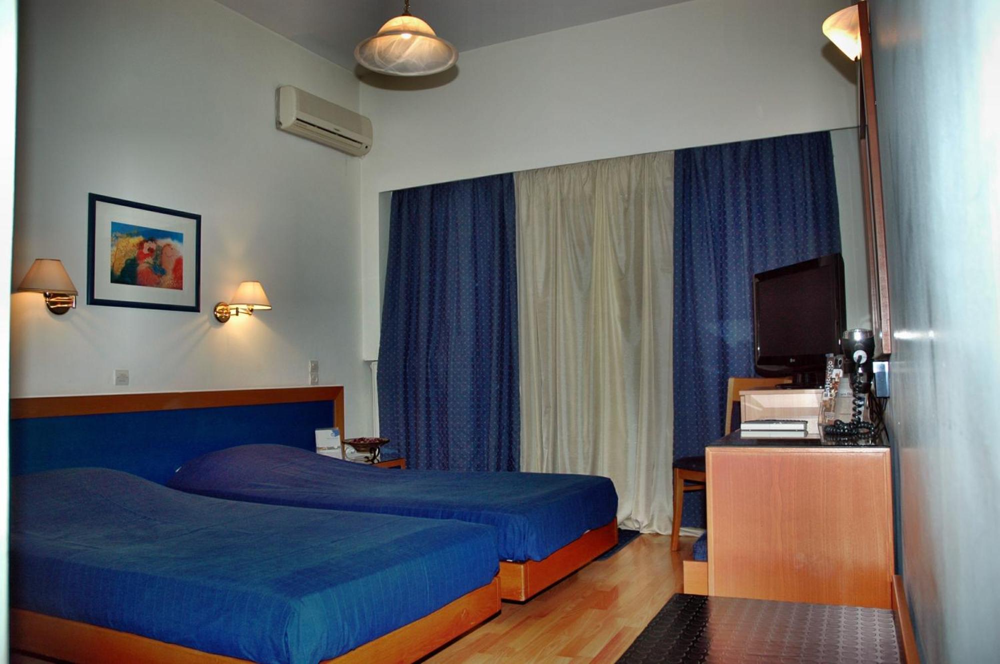 Hotel Elena Ламия Экстерьер фото